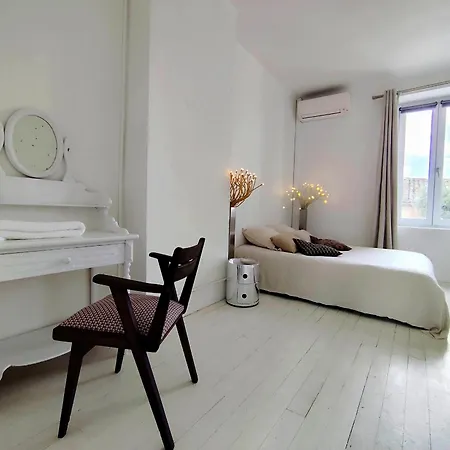 Bed & Breakfast Les Grands Cypres - D'hotes Conques-sur-Orbiel