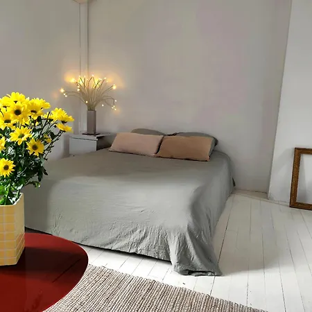 فندق مبيت وإفطار Les Grands Cypres - D'hotes 3*