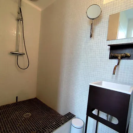 Nocleg ze śniadaniem Les Grands Cypres - D'hotes Conques-sur-Orbiel